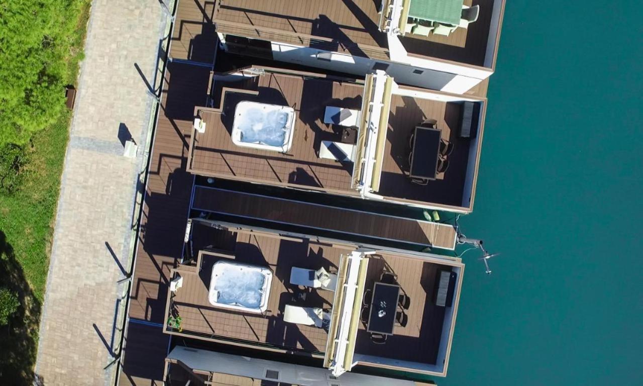 Floating House Hurrea Villa Portorose Esterno foto