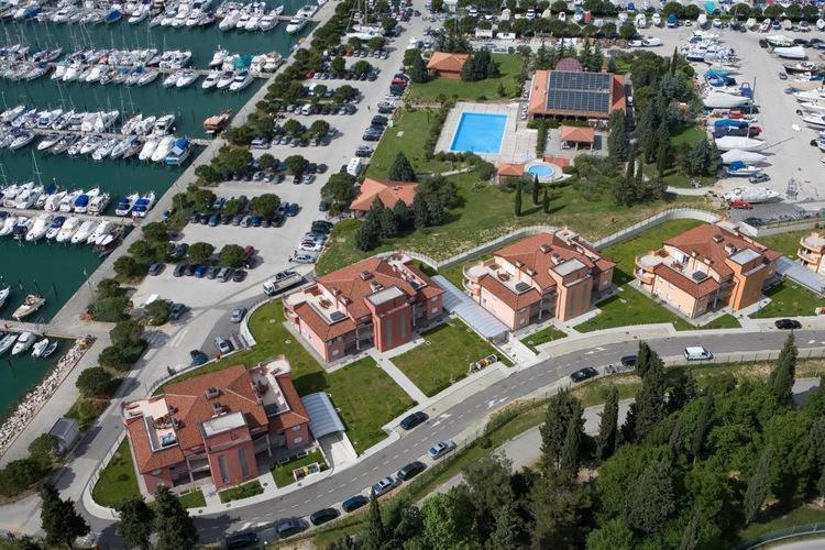 Floating House Hurrea Villa Portorose Esterno foto
